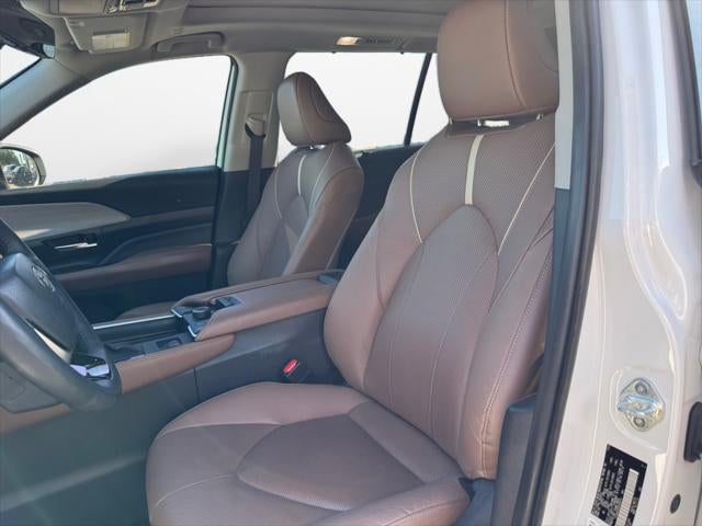 2024 Toyota Grand Highlander Platinum