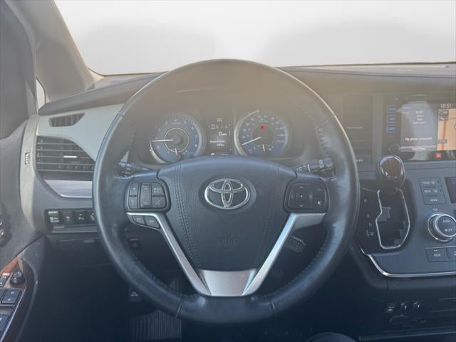 2017 Toyota Sienna Limited Premium