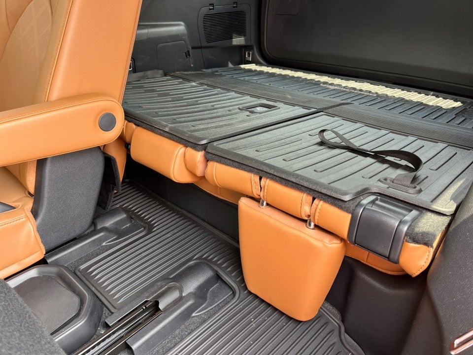 2026 Toyota Highlander Hybrid Hybrid Platinum