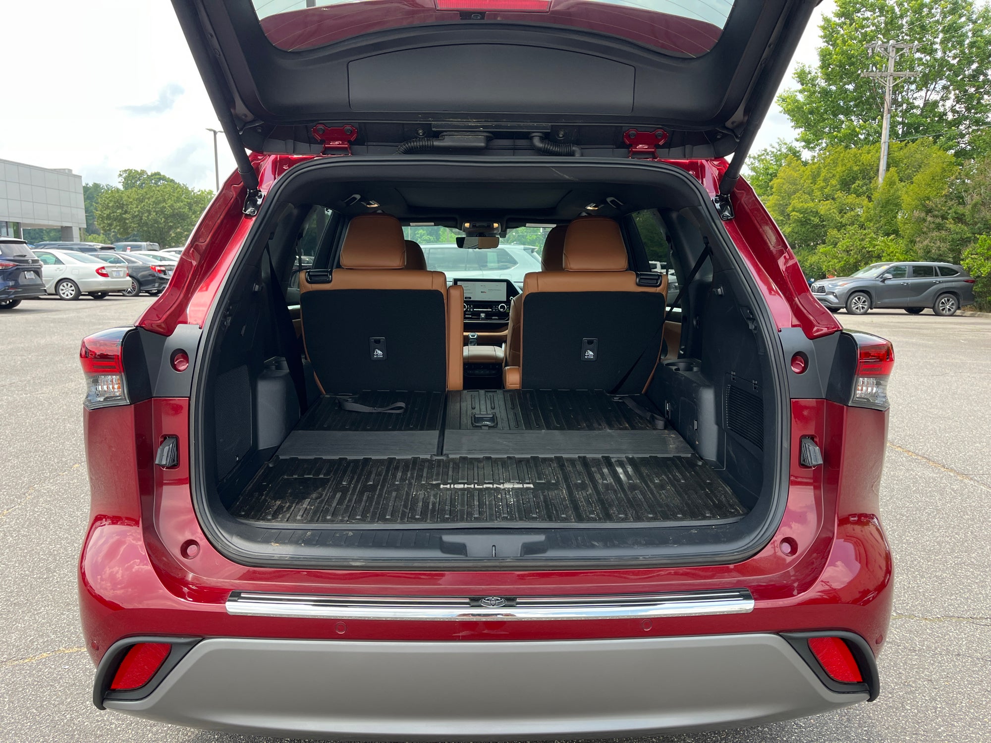 2026 Toyota Highlander Hybrid Hybrid Platinum
