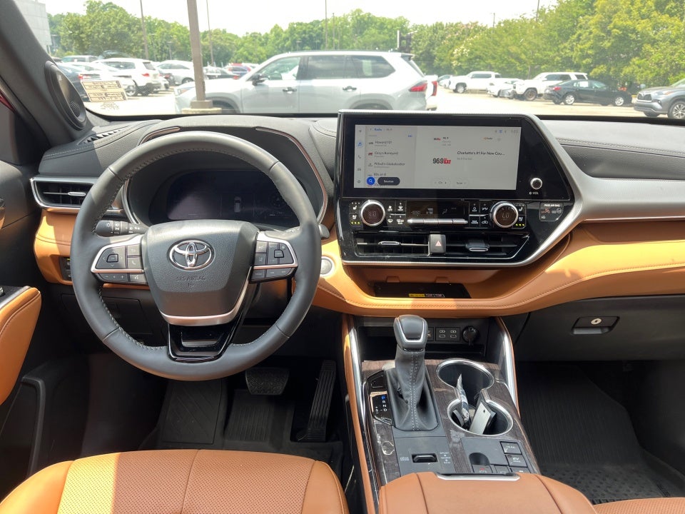 2026 Toyota Highlander Hybrid Hybrid Platinum