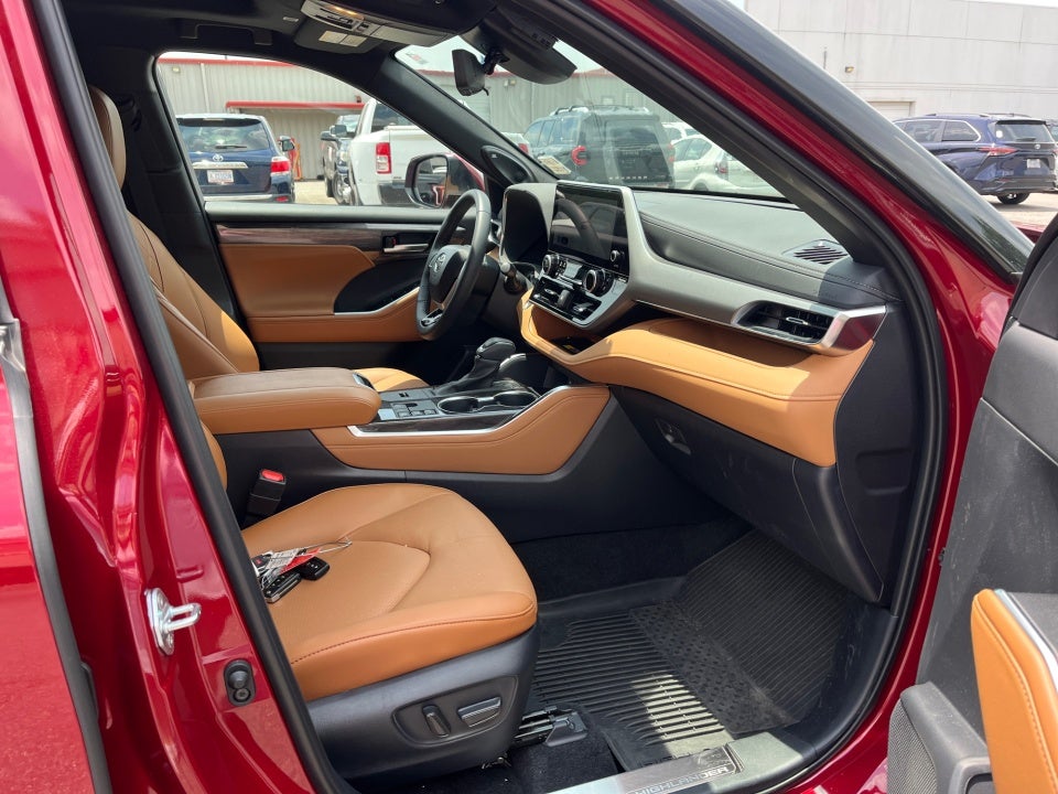 2026 Toyota Highlander Hybrid Hybrid Platinum