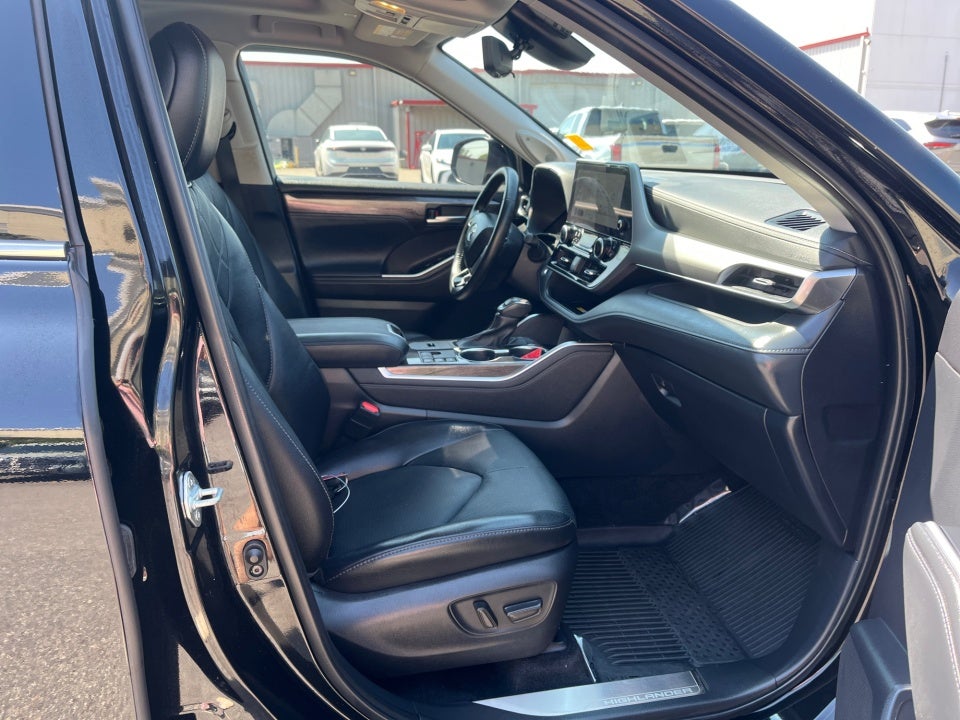 2024 Toyota Highlander Hybrid Hybrid Platinum