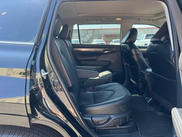 2024 Toyota Highlander Hybrid Hybrid Platinum