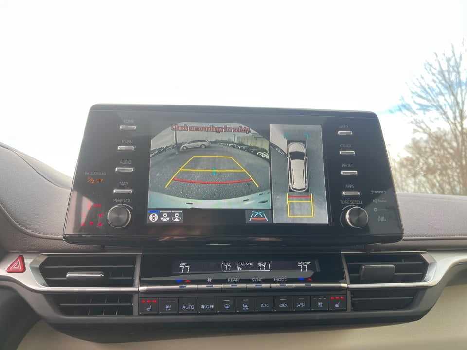 2023 Toyota SIENNA PLATINUM Platinum