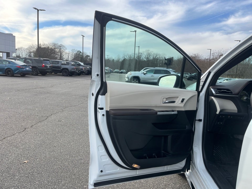 2023 Toyota SIENNA PLATINUM Platinum
