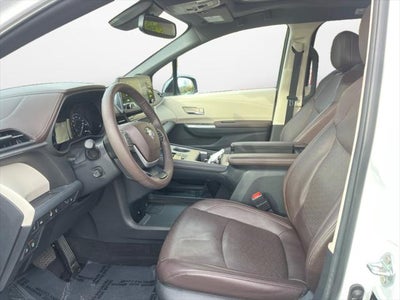 2023 Toyota SIENNA PLATINUM Platinum