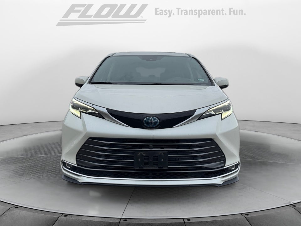 2021 Toyota Sienna Platinum