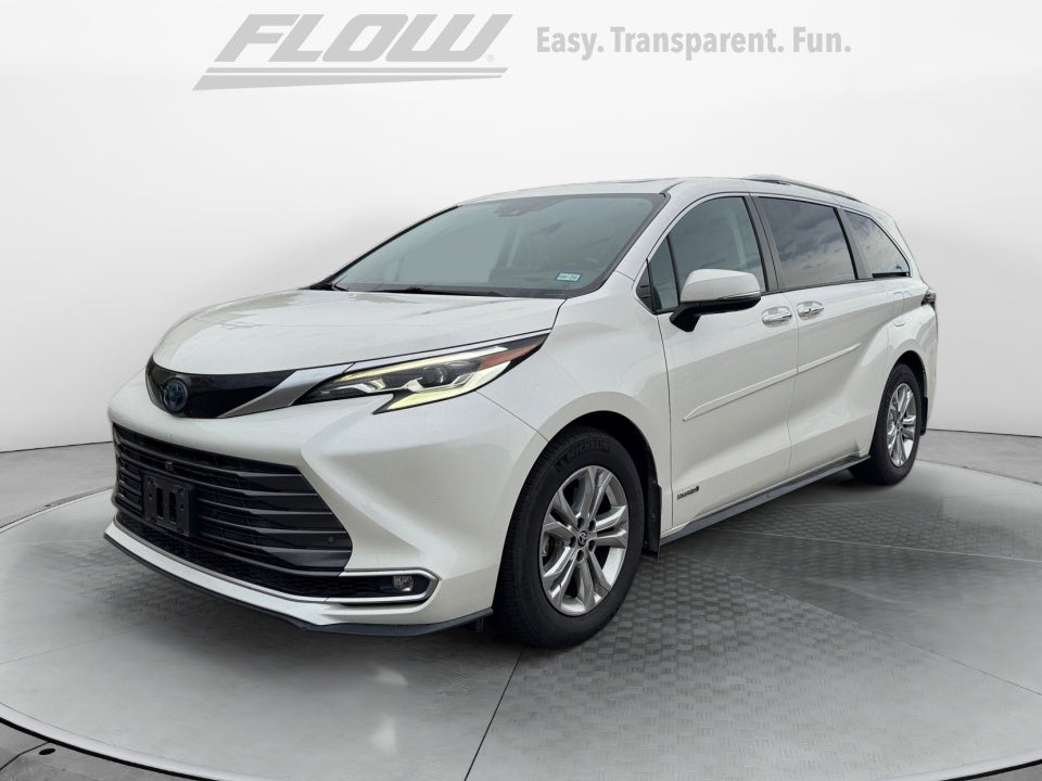 2021 Toyota Sienna Platinum