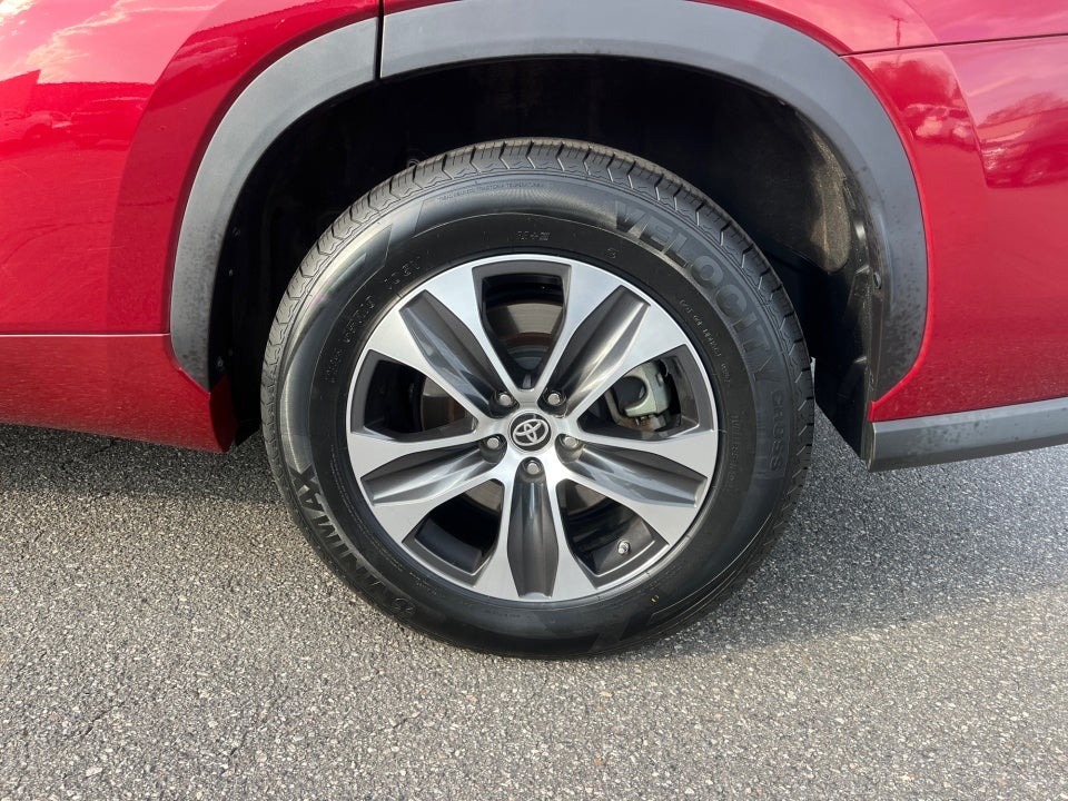 2021 Toyota HIGHLANDER HYBRD Hybrid XLE