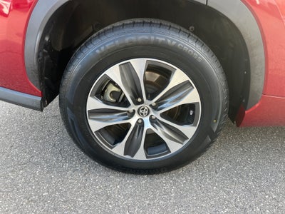 2021 Toyota HIGHLANDER HYBRD Hybrid XLE