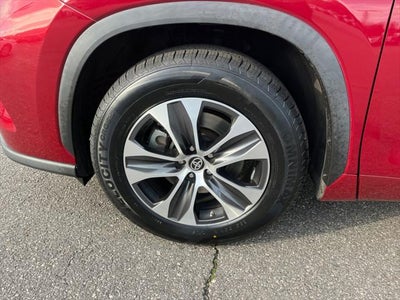 2021 Toyota HIGHLANDER HYBRD Hybrid XLE