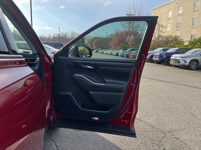 2021 Toyota HIGHLANDER HYBRD Hybrid XLE