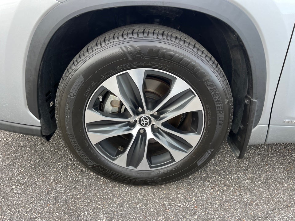 2022 Toyota Highlander Hybrid Hybrid XLE