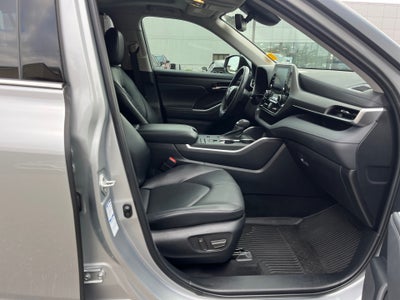 2022 Toyota Highlander Hybrid Hybrid XLE