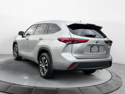 2022 Toyota Highlander Hybrid Hybrid XLE
