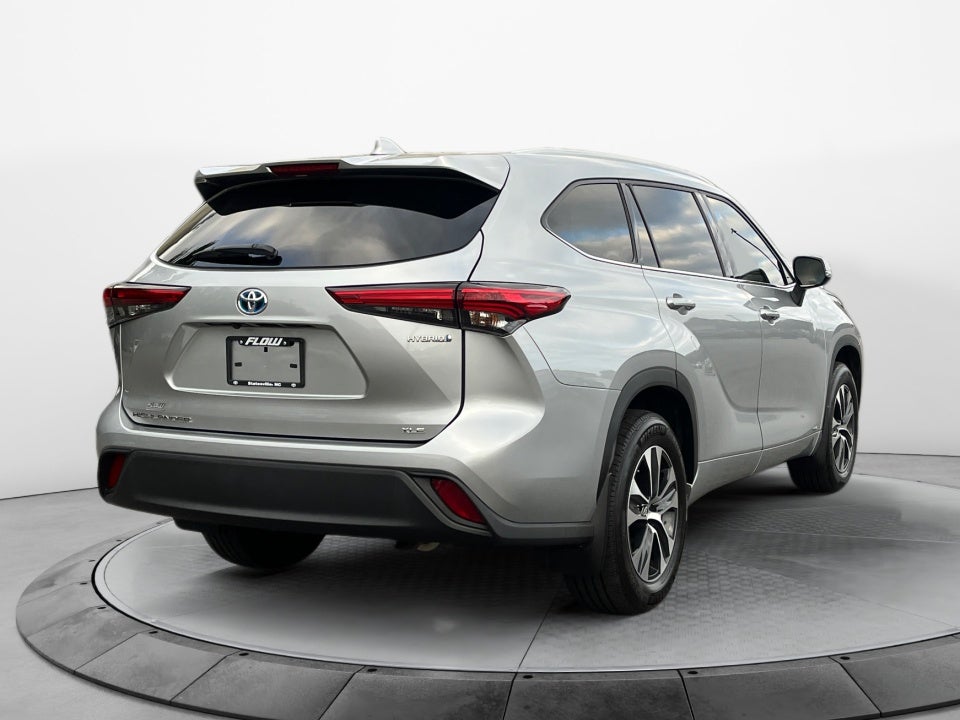 2022 Toyota Highlander Hybrid Hybrid XLE