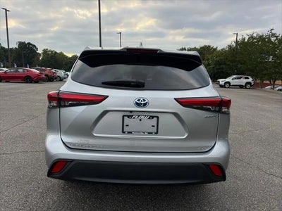 2022 Toyota Highlander Hybrid Hybrid XLE