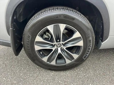 2022 Toyota Highlander Hybrid Hybrid XLE