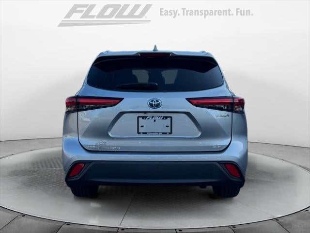 2022 Toyota Highlander Hybrid Hybrid XLE