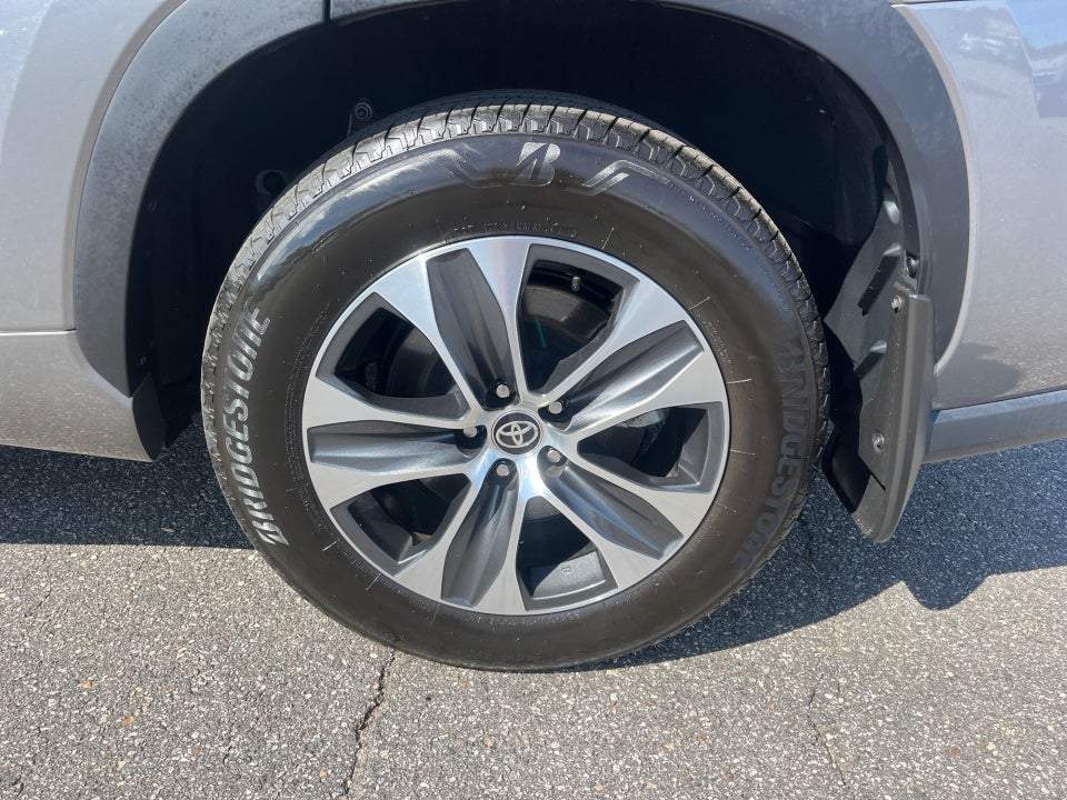 2026 Toyota Highlander Hybrid Hybrid XLE
