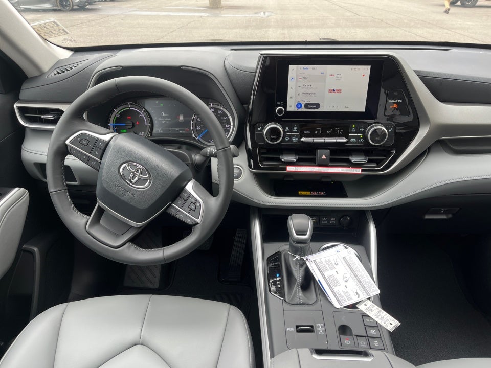 2026 Toyota Highlander Hybrid Hybrid XLE
