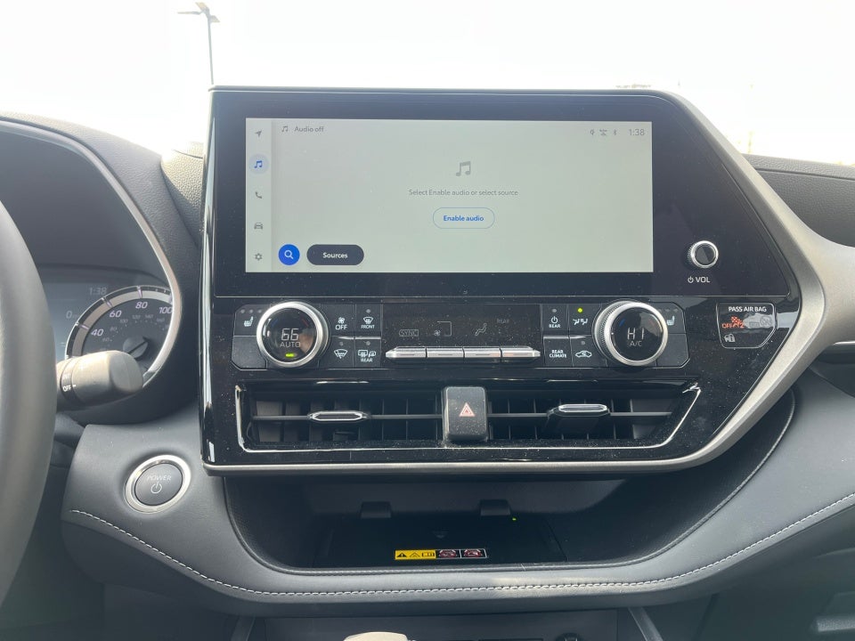 2025 Toyota Highlander Hybrid Hybrid XLE Nightshade