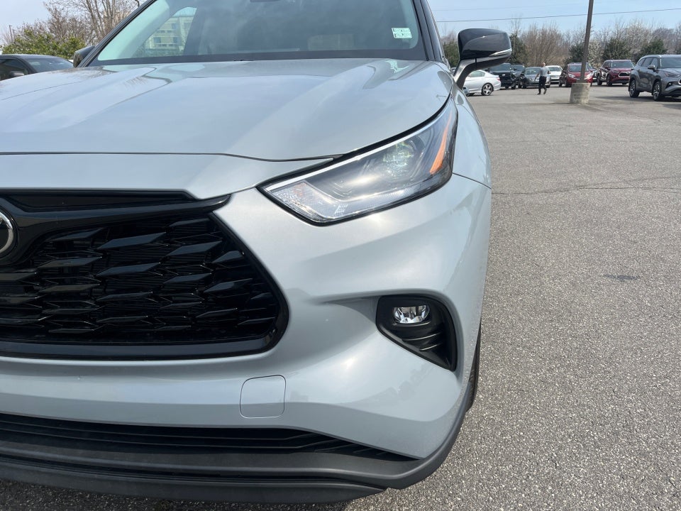 2025 Toyota Highlander Hybrid Hybrid XLE Nightshade