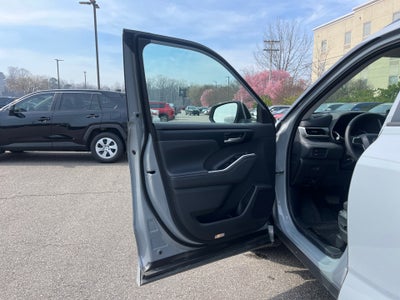 2025 Toyota Highlander Hybrid Hybrid XLE Nightshade