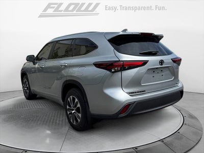 2025 Toyota HIGHLANDER HEV XLE