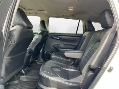 2025 Toyota Highlander Hybrid Hybrid XLE