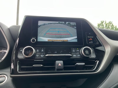 2025 Toyota Highlander Hybrid Hybrid XLE