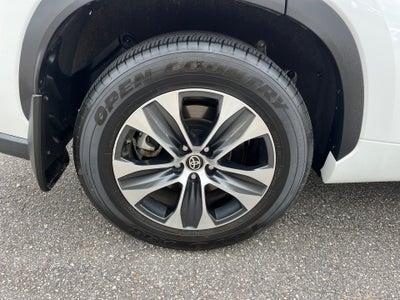 2025 Toyota Highlander Hybrid Hybrid XLE