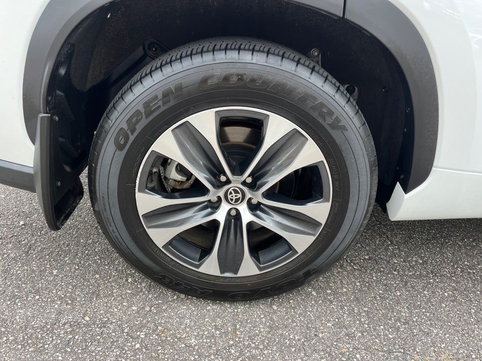 2025 Toyota Highlander Hybrid Hybrid XLE