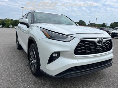 2025 Toyota Highlander Hybrid Hybrid XLE