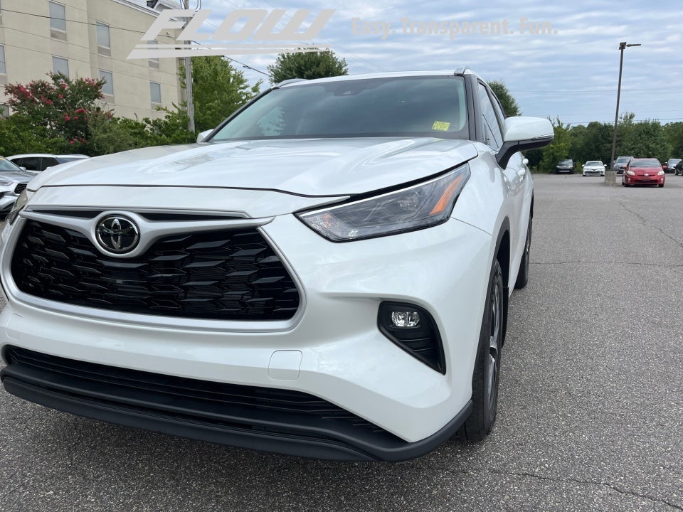 2025 Toyota Highlander Hybrid Hybrid XLE