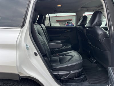 2025 Toyota Highlander Hybrid Hybrid XLE