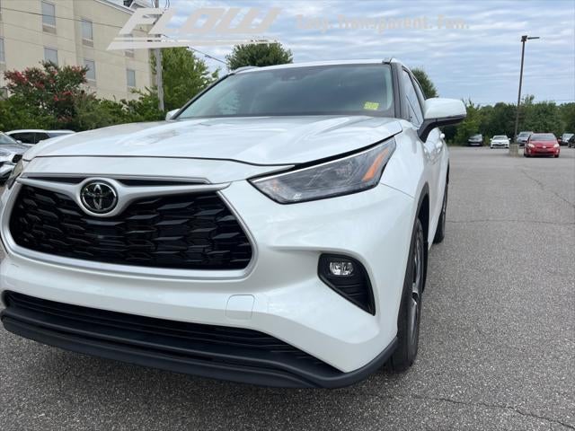 2025 Toyota Highlander Hybrid Hybrid XLE