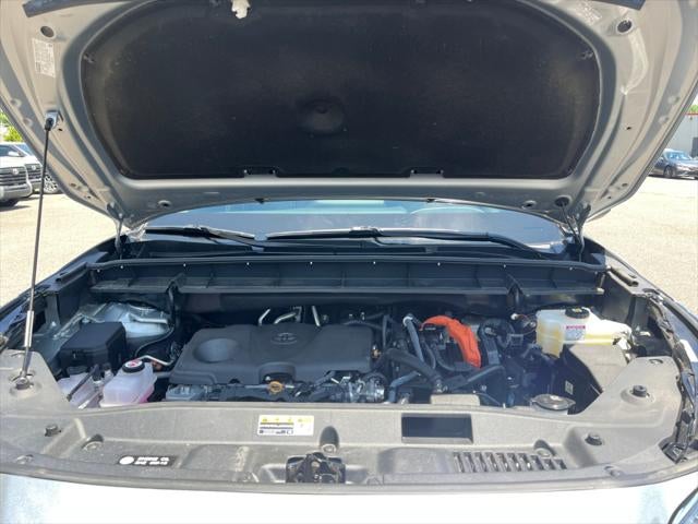 2025 Toyota Highlander Hybrid XLE