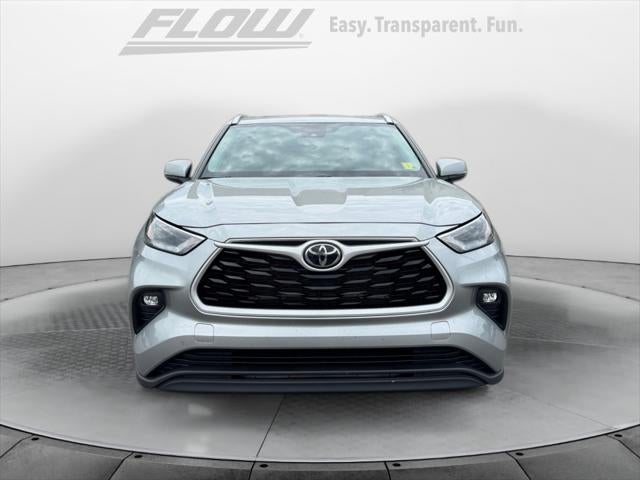 2025 Toyota Highlander Hybrid XLE