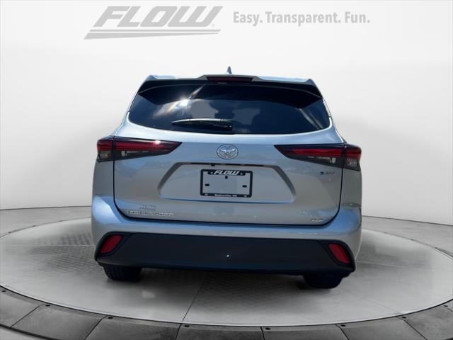 2025 Toyota Highlander Hybrid XLE