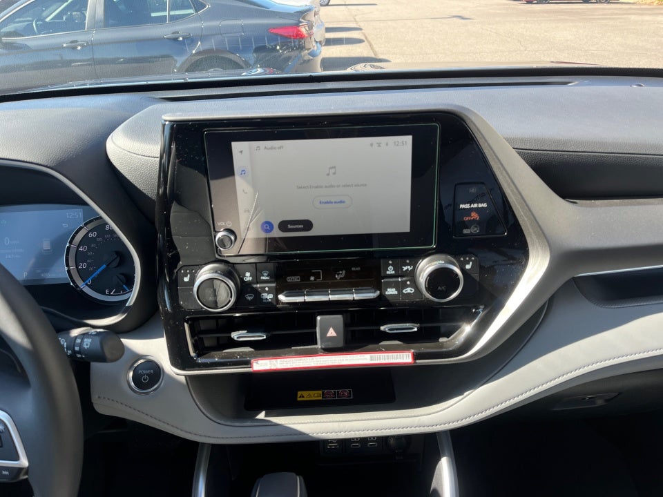 2025 Toyota Highlander Hybrid Hybrid XLE