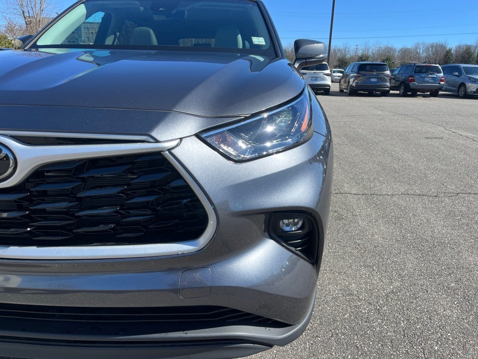 2025 Toyota Highlander Hybrid Hybrid XLE