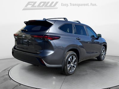 2025 Toyota Highlander Hybrid Hybrid XLE