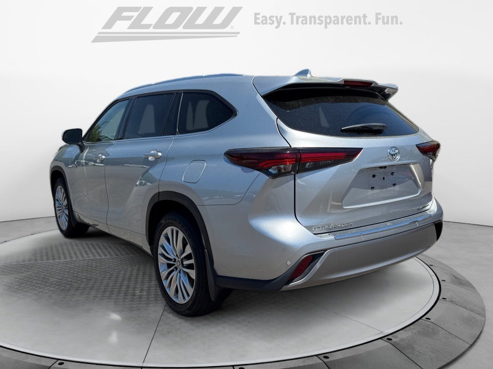 2024 Toyota HIGHLANDER Platinum