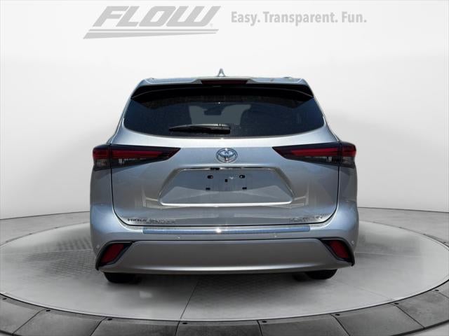 2024 Toyota HIGHLANDER Platinum