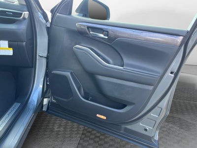 2026 Toyota Highlander Limited