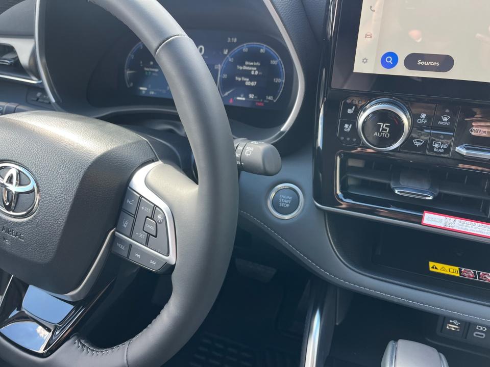 2026 Toyota Highlander Limited