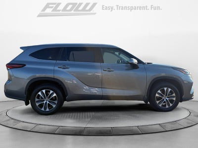 2026 Toyota Highlander XLE