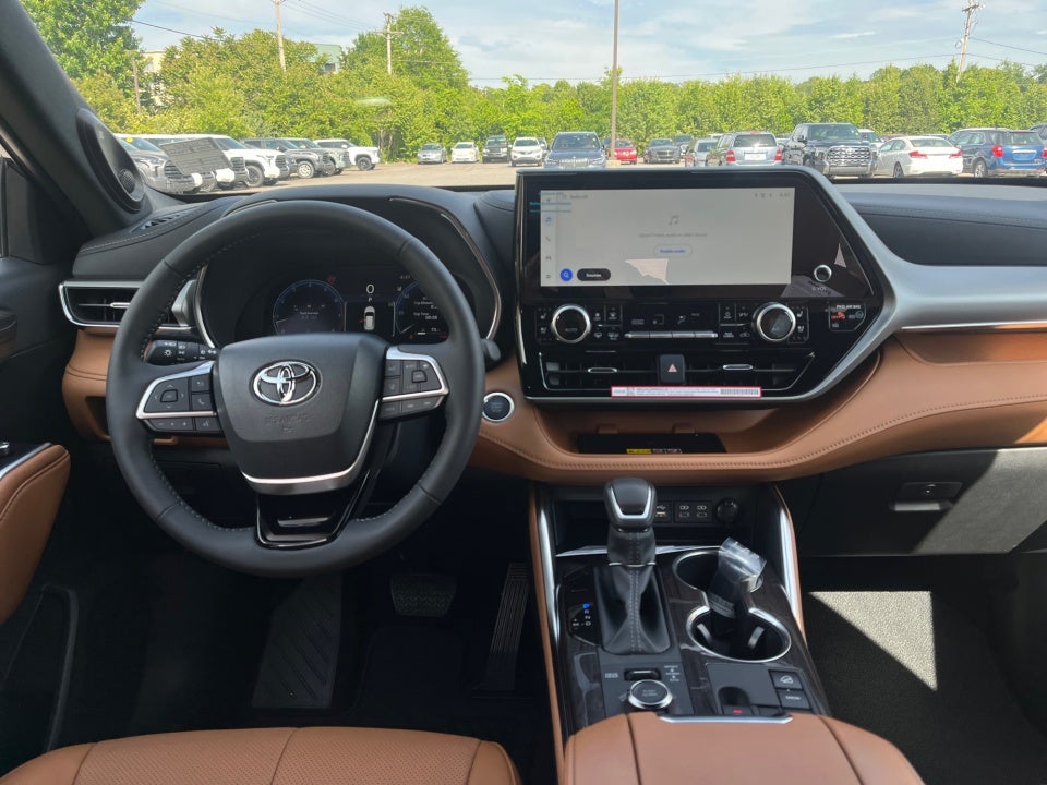 2026 Toyota Highlander Platinum